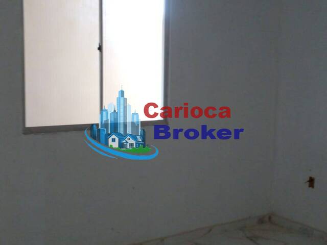 Casa nova com estrutura moderna em Guaratiba